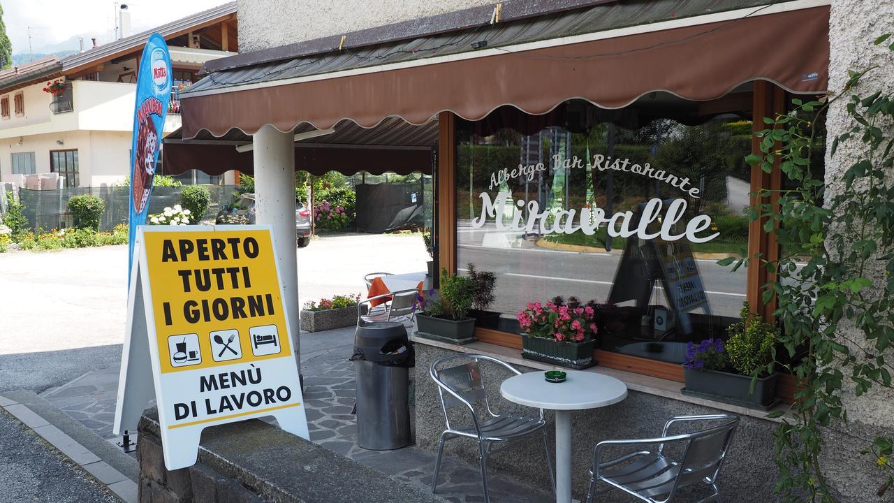 Albergo Miravalle Levico Terme Esterno foto